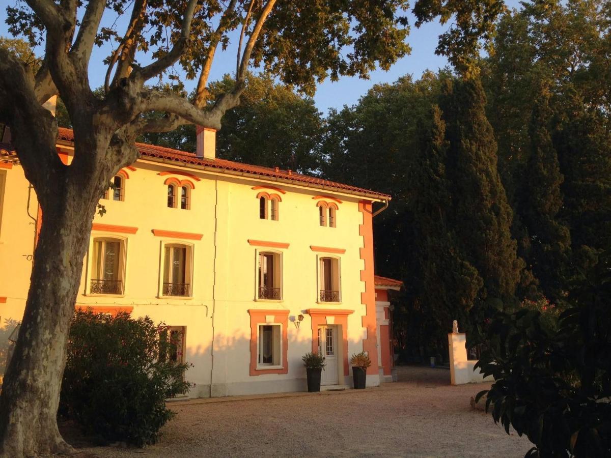 Gîtes du Castell de Blés Saint-Génis Exterior foto